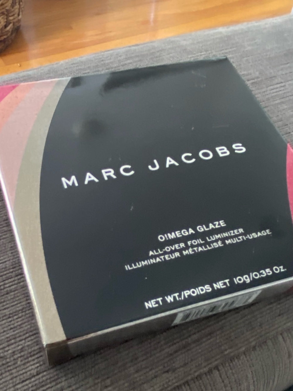 Marc Jacobs Omega Glaze All-Over Foil Luminizer 81 SHOWSTOPPER